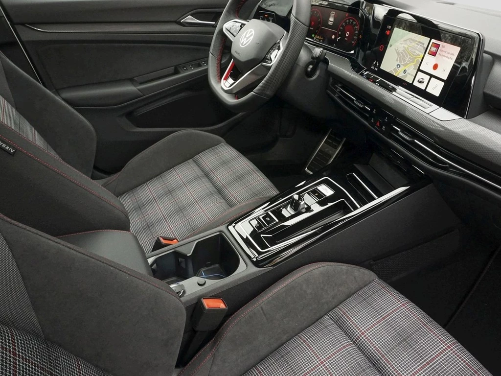 Volkswagen Golf GTI 2,0 l TSI 180 kW 7-DSG GTI
