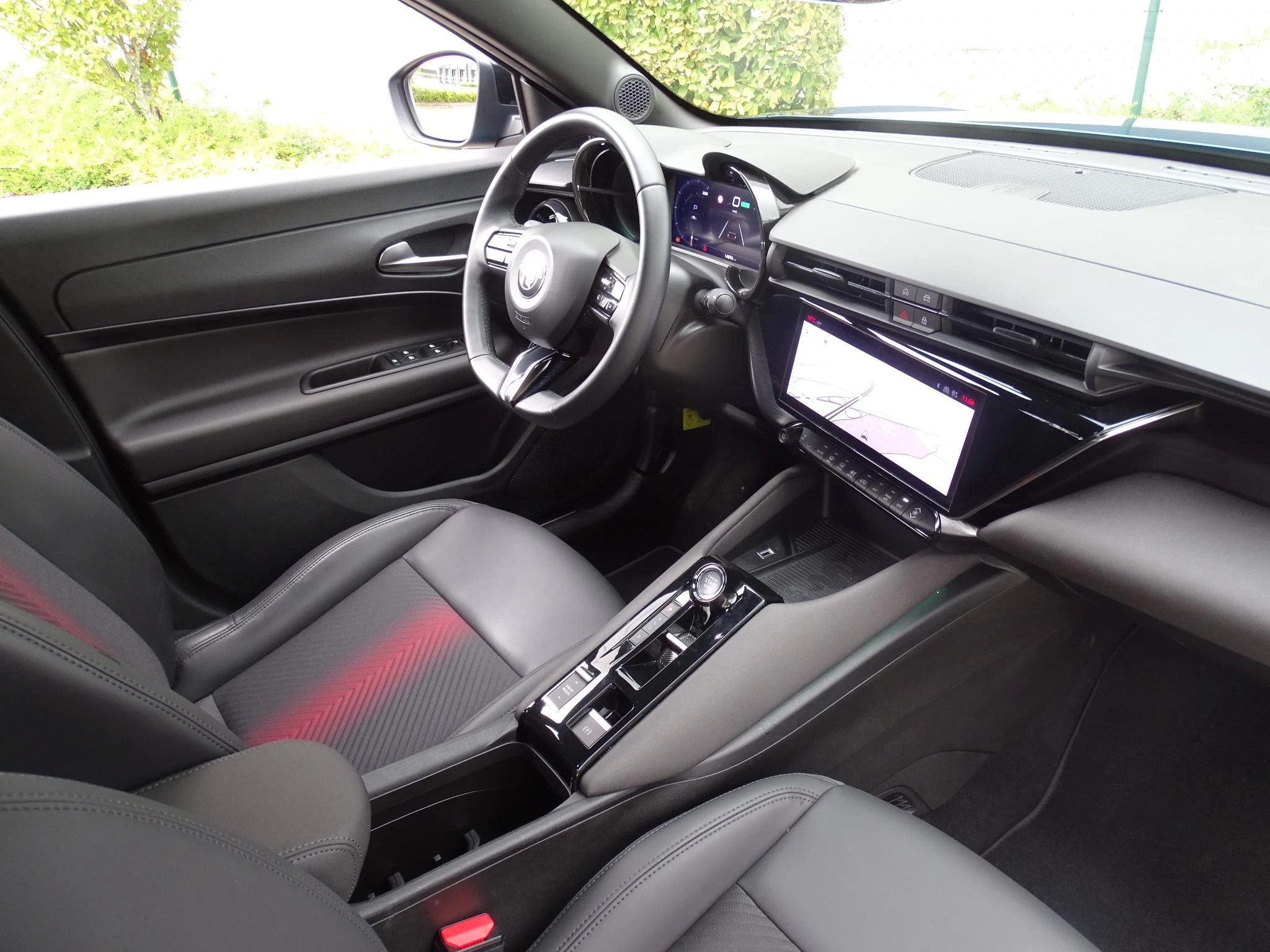 Alfa Romeo Junior 1.2 Hybrid 145 eDCT6 Ibrida Speciale