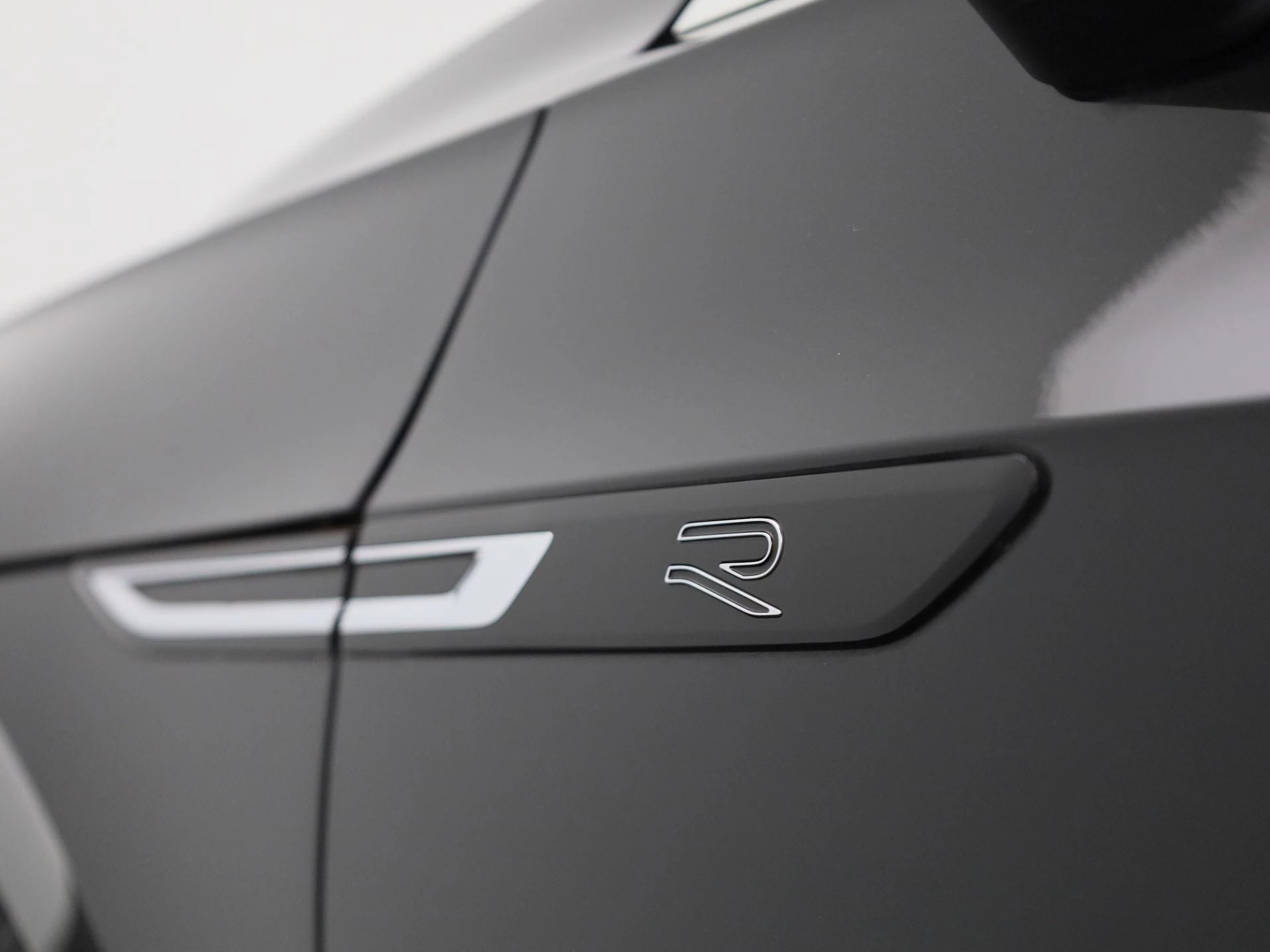 Volkswagen-Arteon-image-44