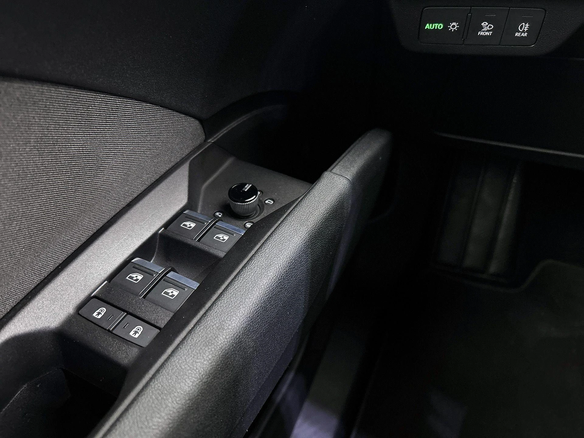 Audi-Q4 e-tron-image-29