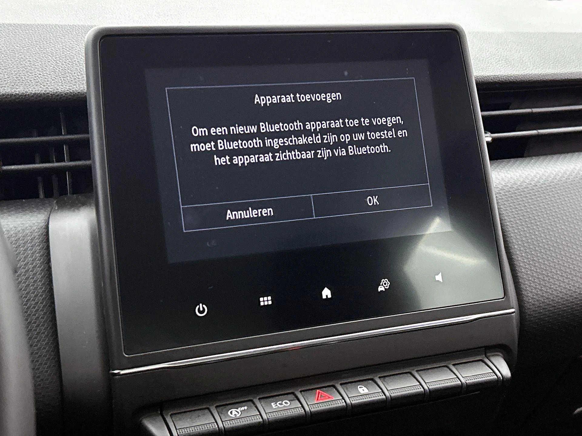 Renault-Clio-image-14
