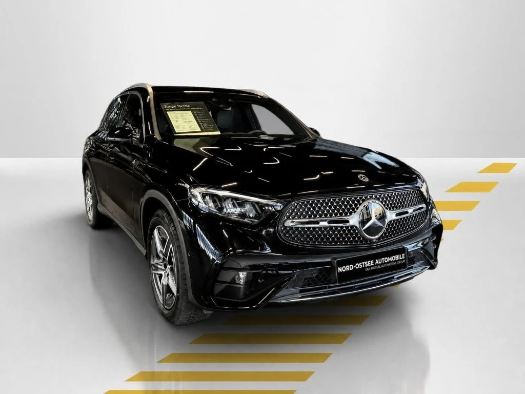 Mercedes-Benz-GLC 300 d-image-17