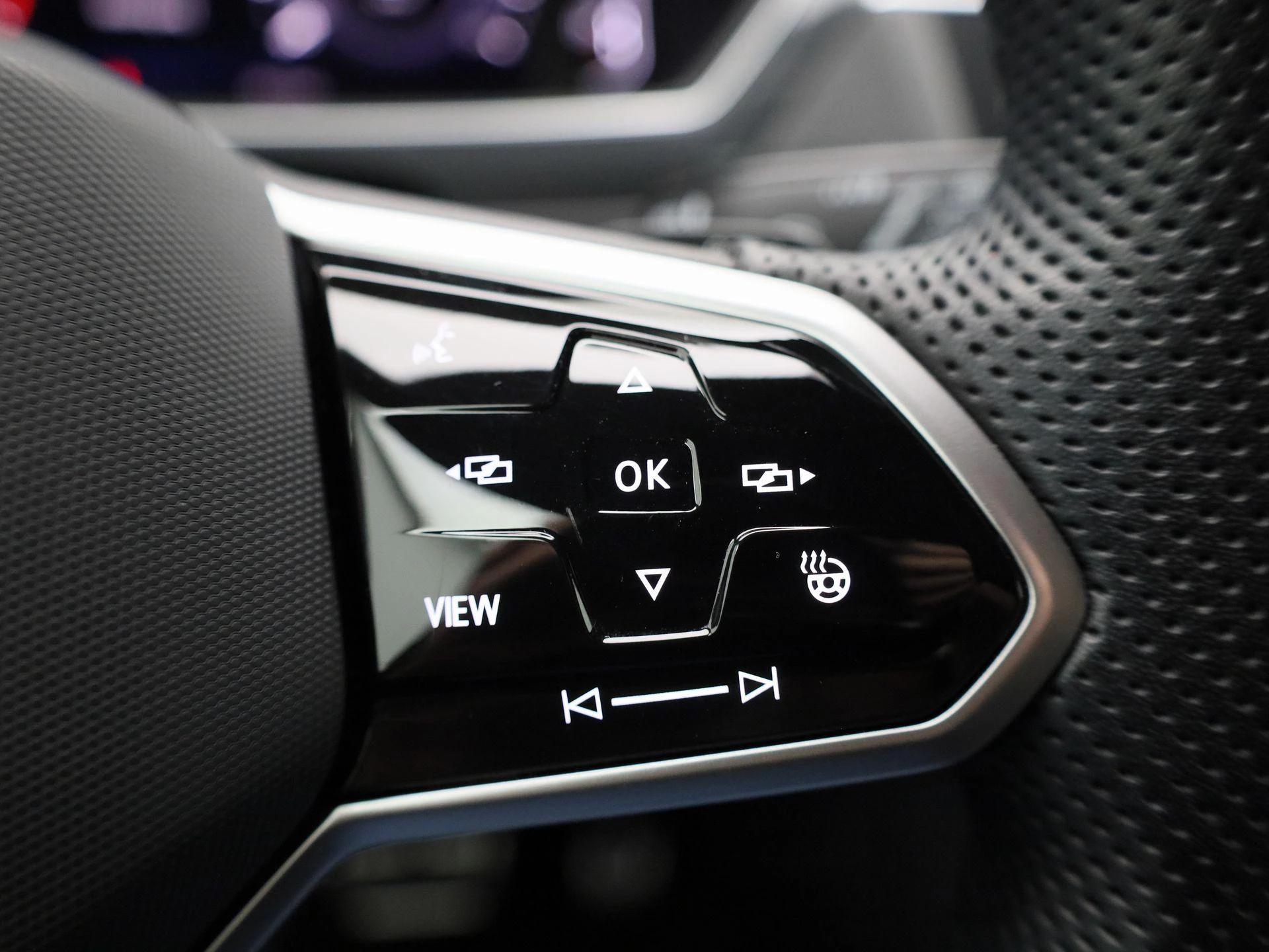 Volkswagen-Tiguan-image-18