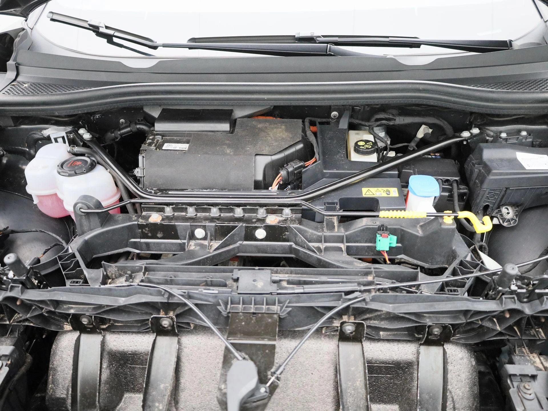 Audi-Q4 e-tron-image-35