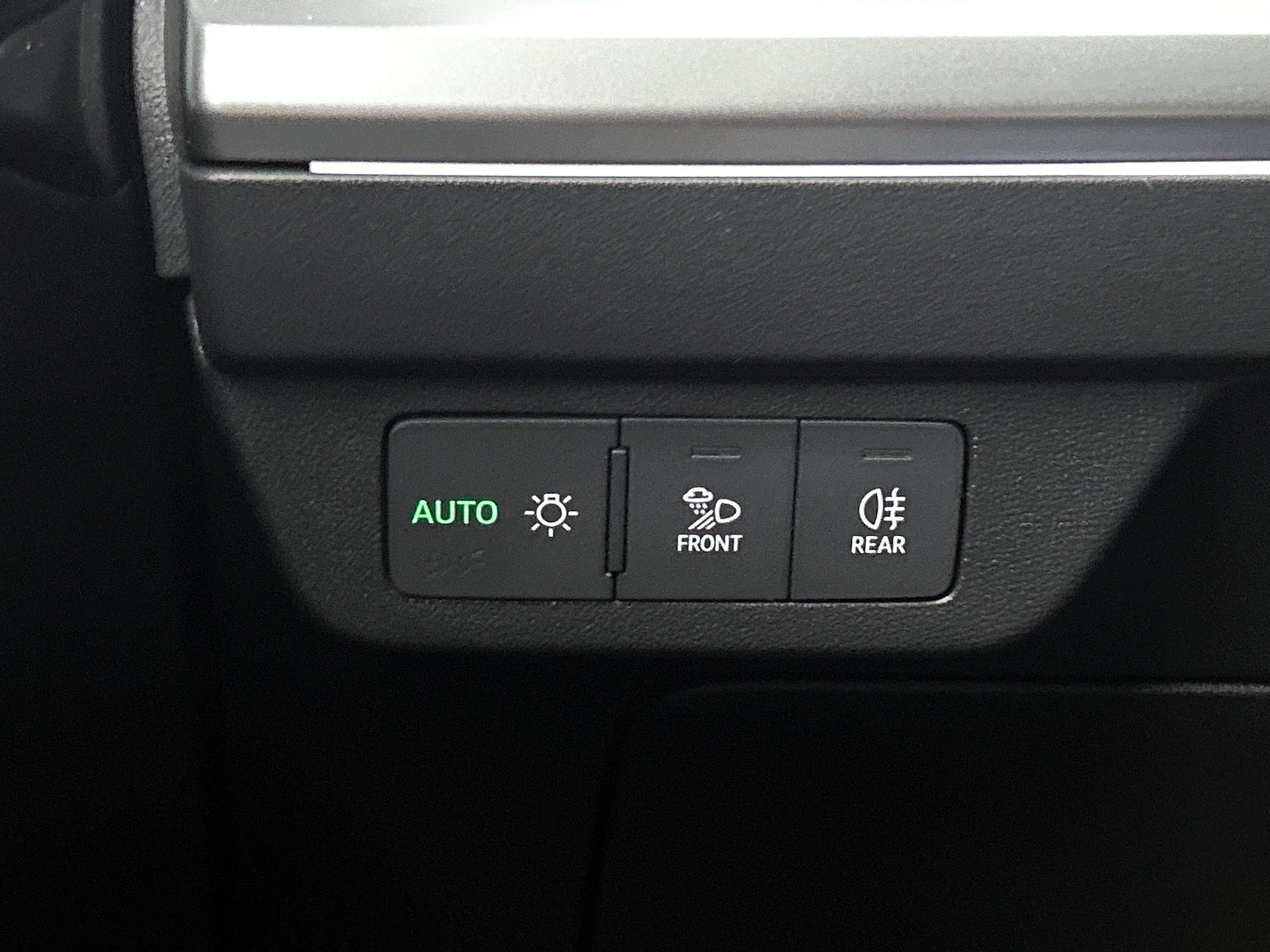Audi-Q4 e-tron-image-29