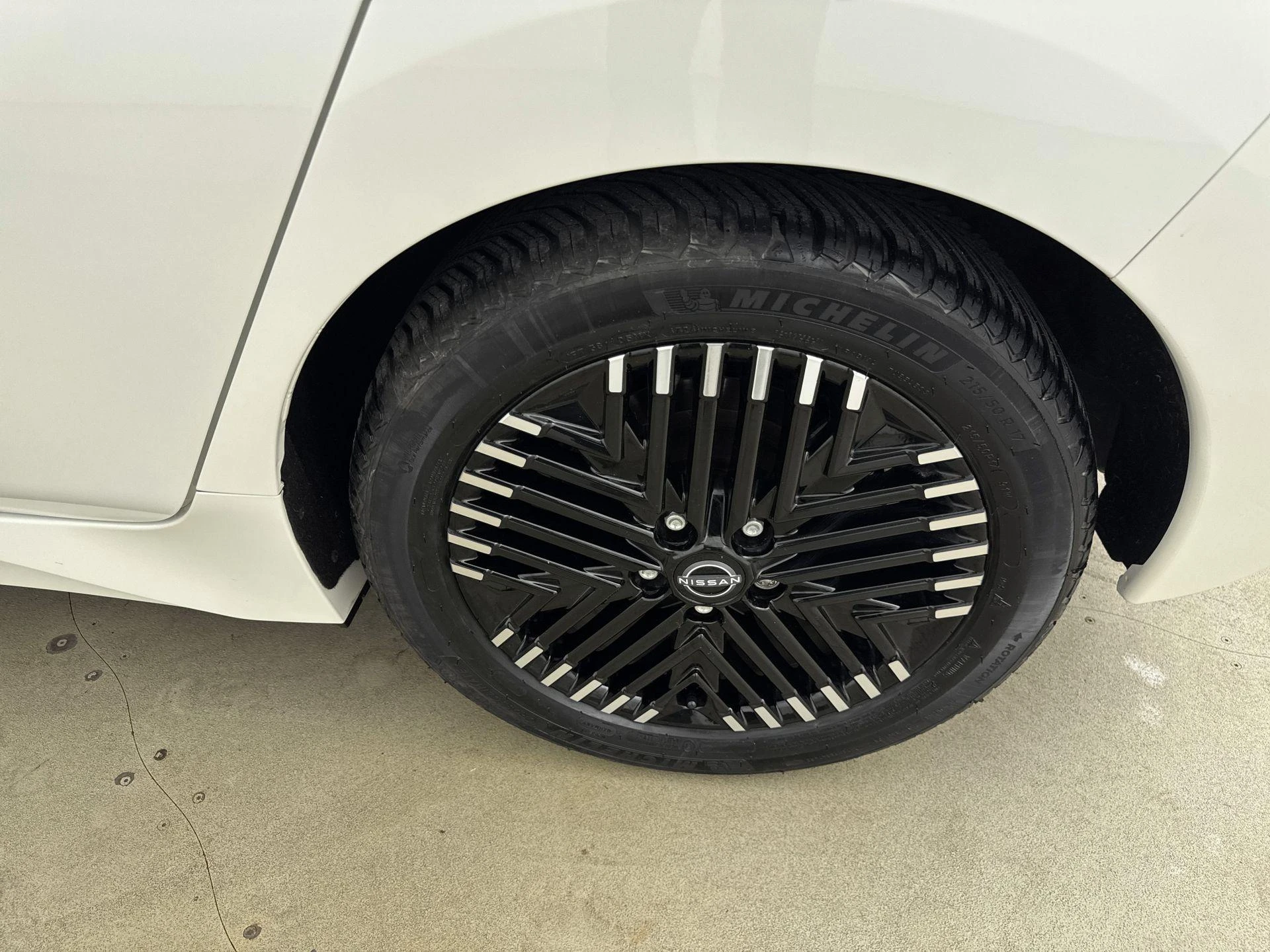 Nissan-Leaf-image-25