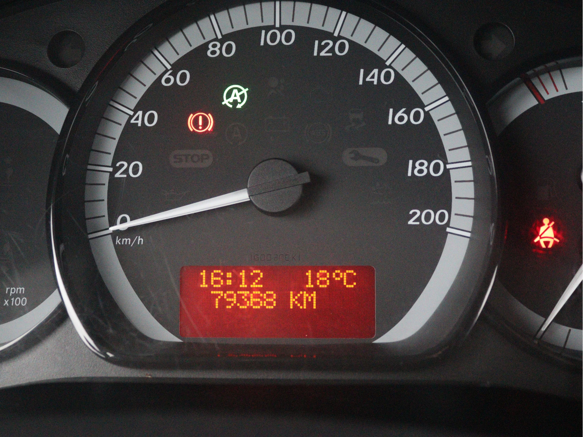 Mercedes-Benz-Citan-image-5