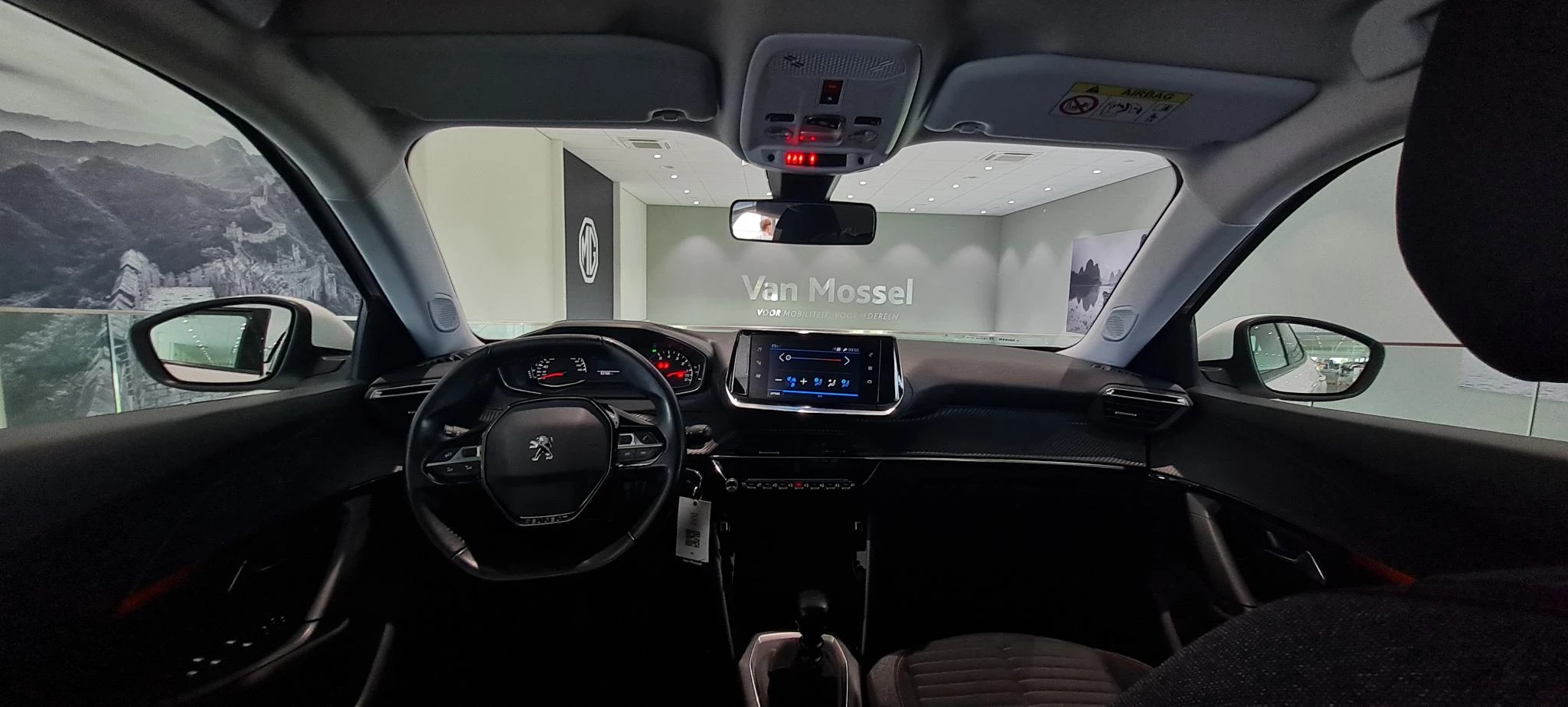 Peugeot-2008-image-13