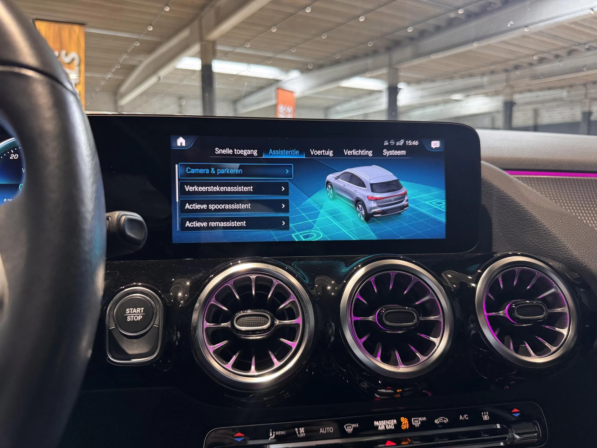 Mercedes-Benz-EQA-image-14