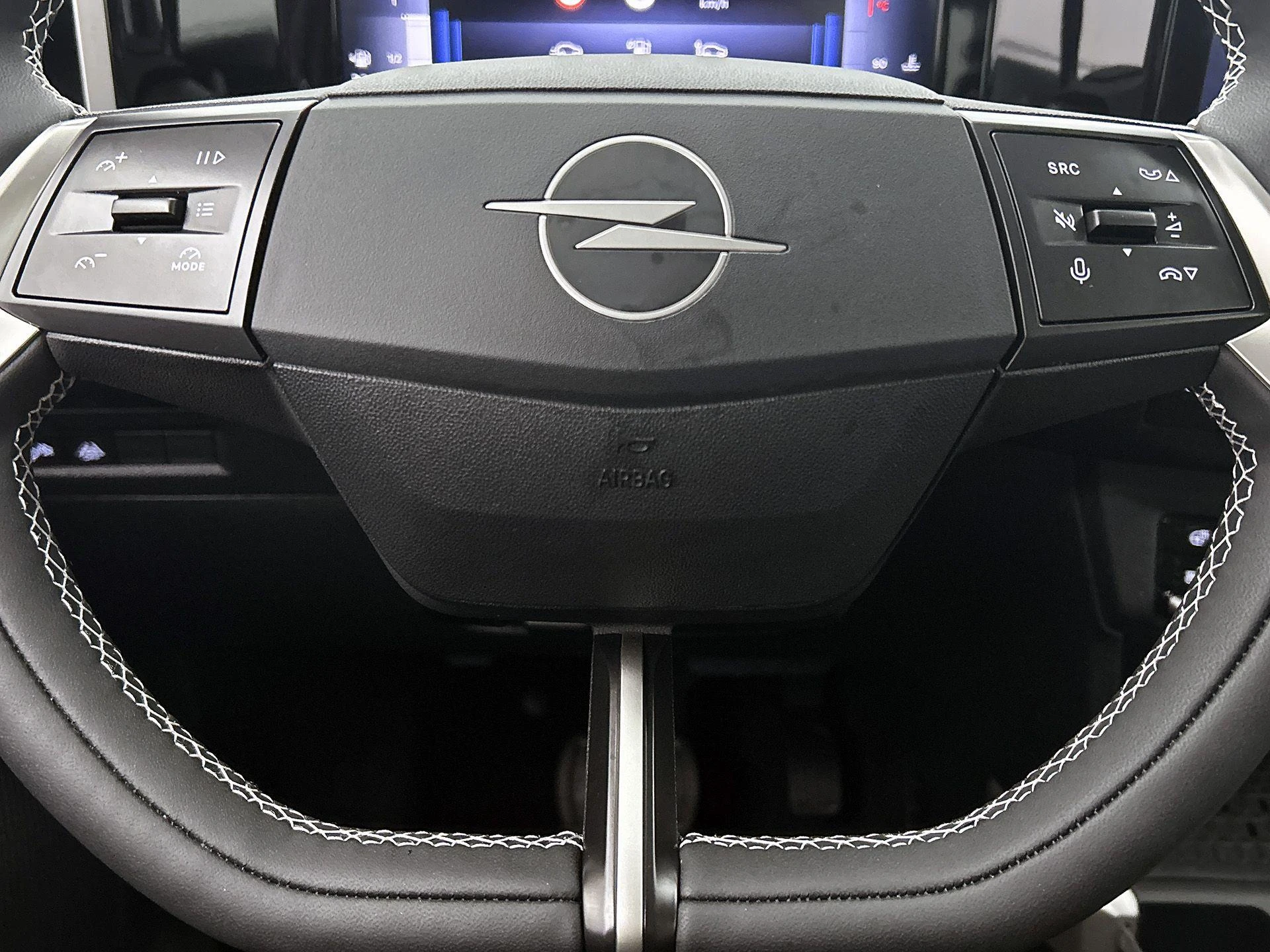 Opel-Frontera-image-32