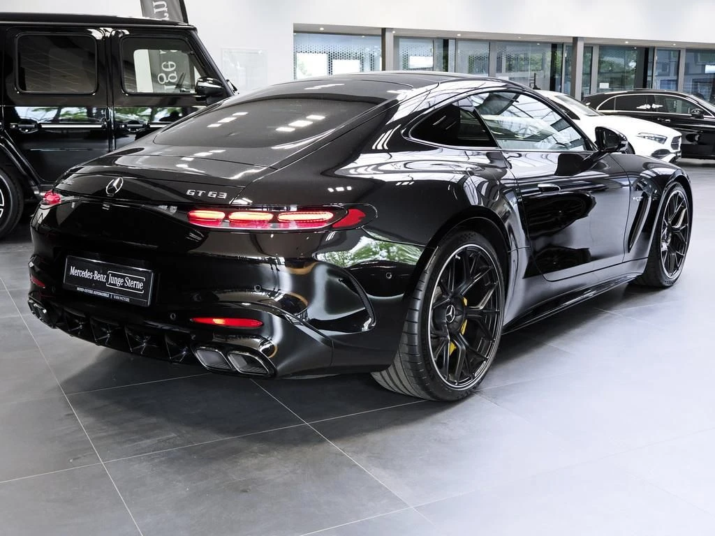 Mercedes-AMG-GT 63 AMG-image-5