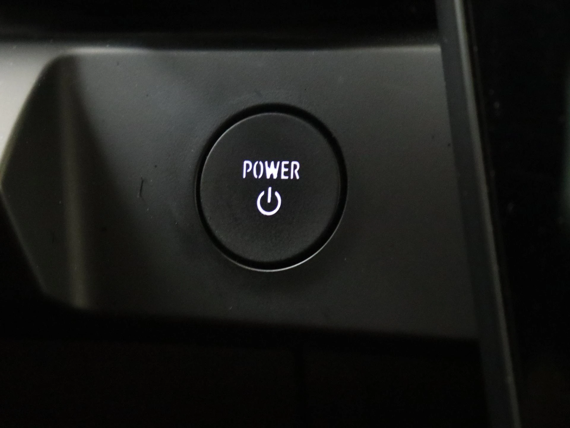 Renault-Megane E-Tech-image-20