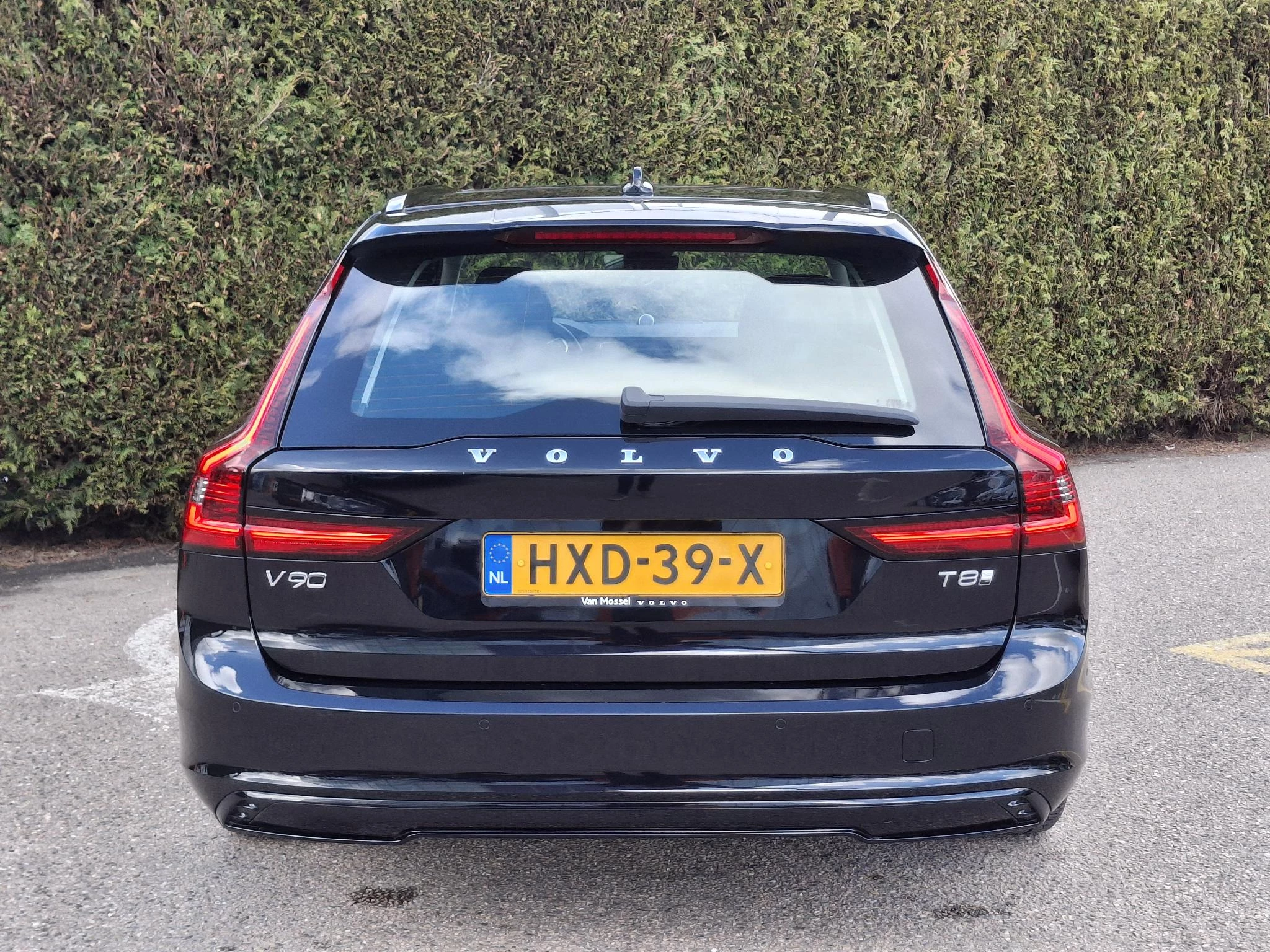 Volvo-V90-image-10