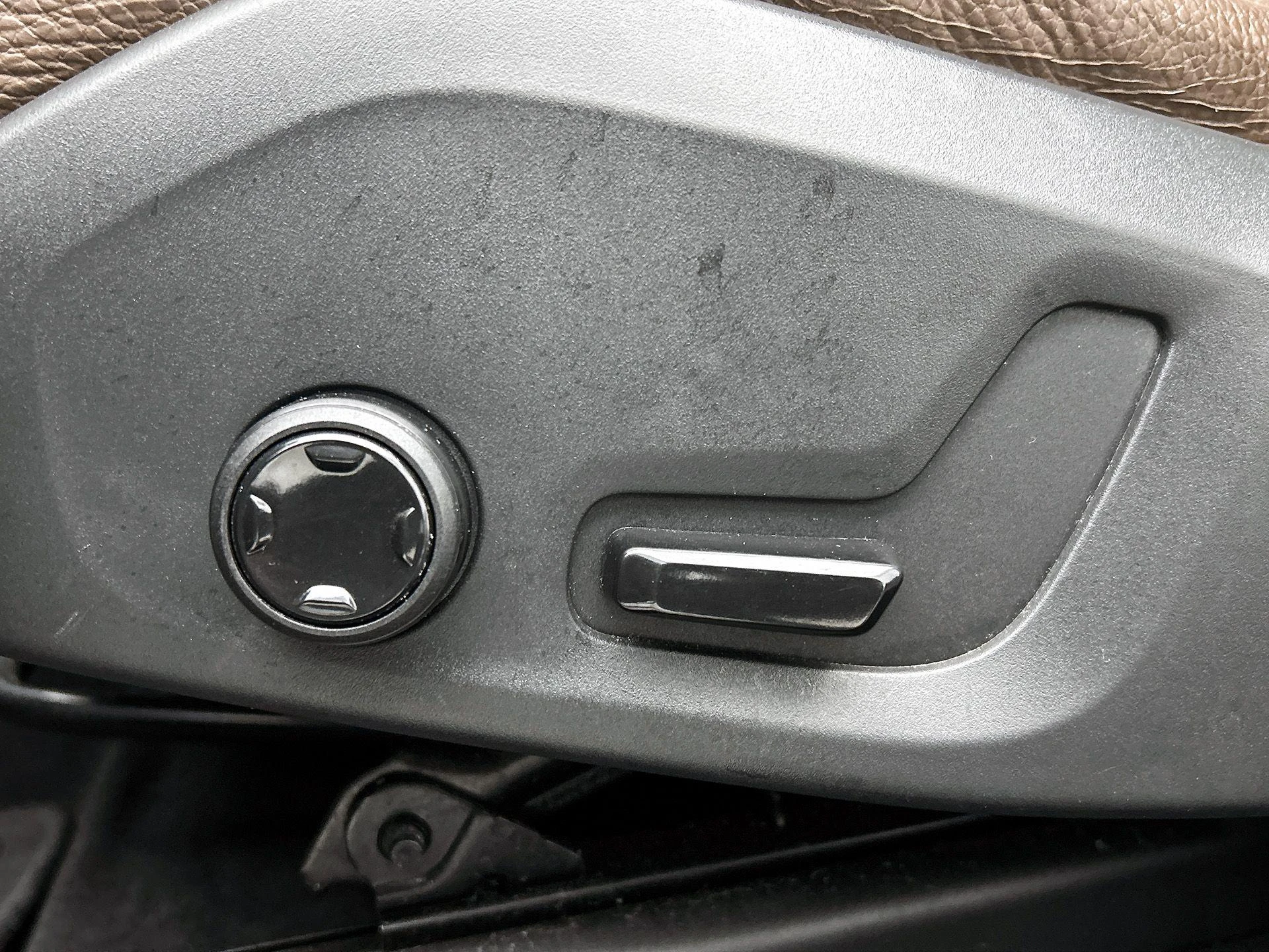 Volvo-XC60-image-21