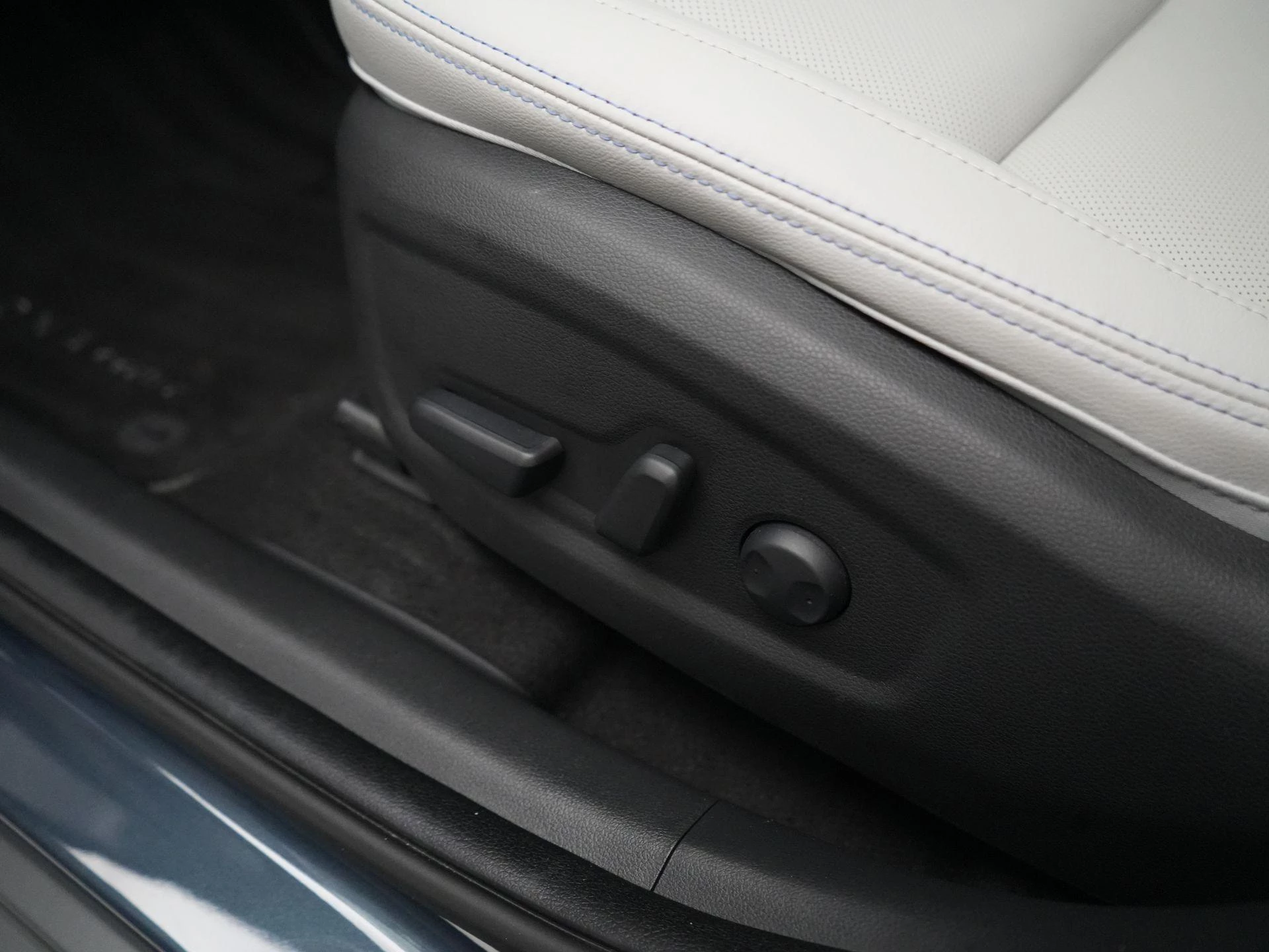 Hyundai Kona EV Business 64 kWh