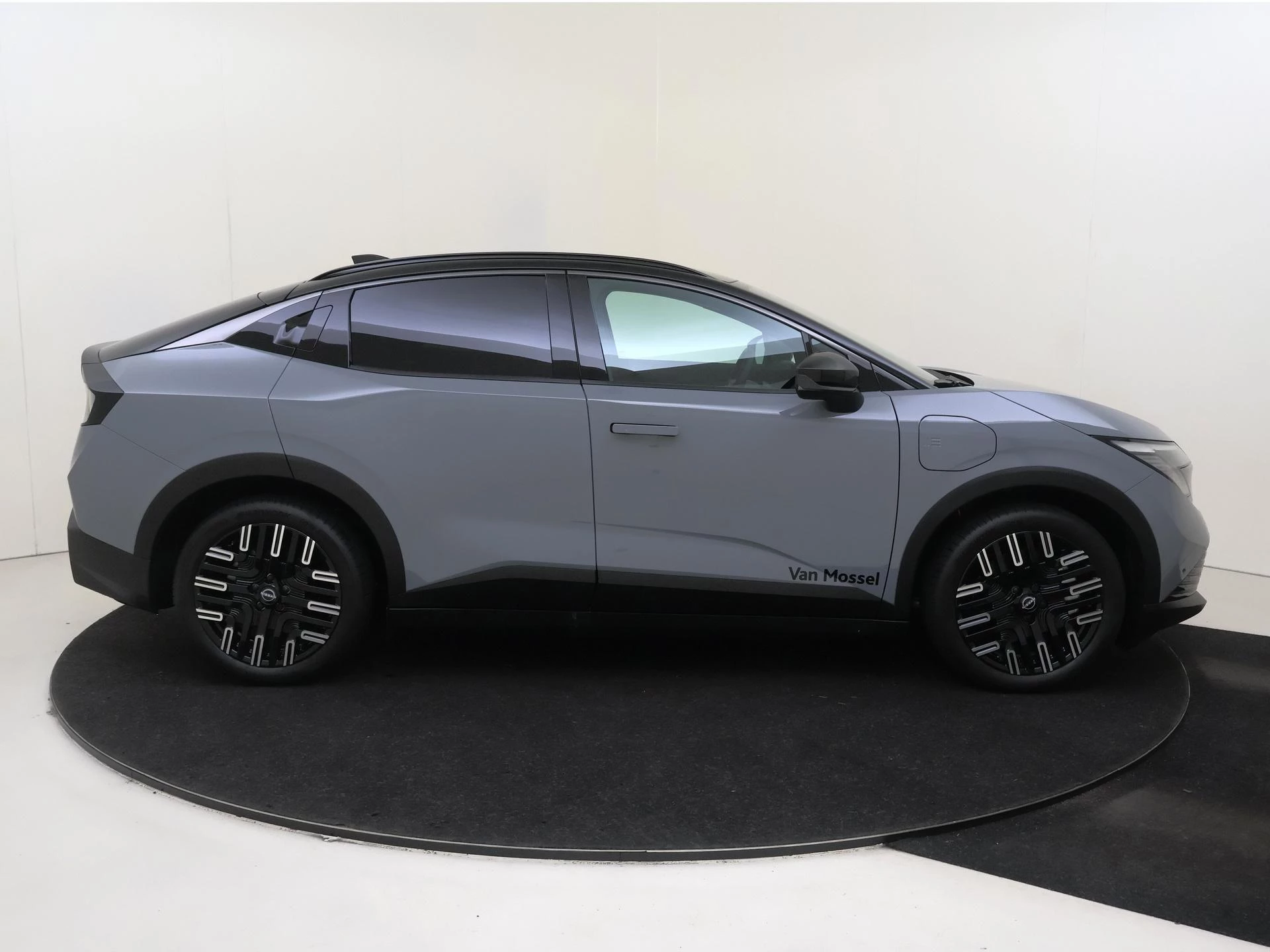 Nissan-Leaf-image-8