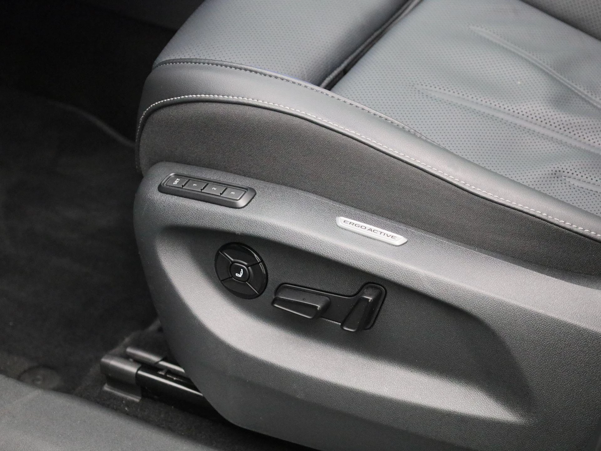 Volkswagen-Tayron-image-29