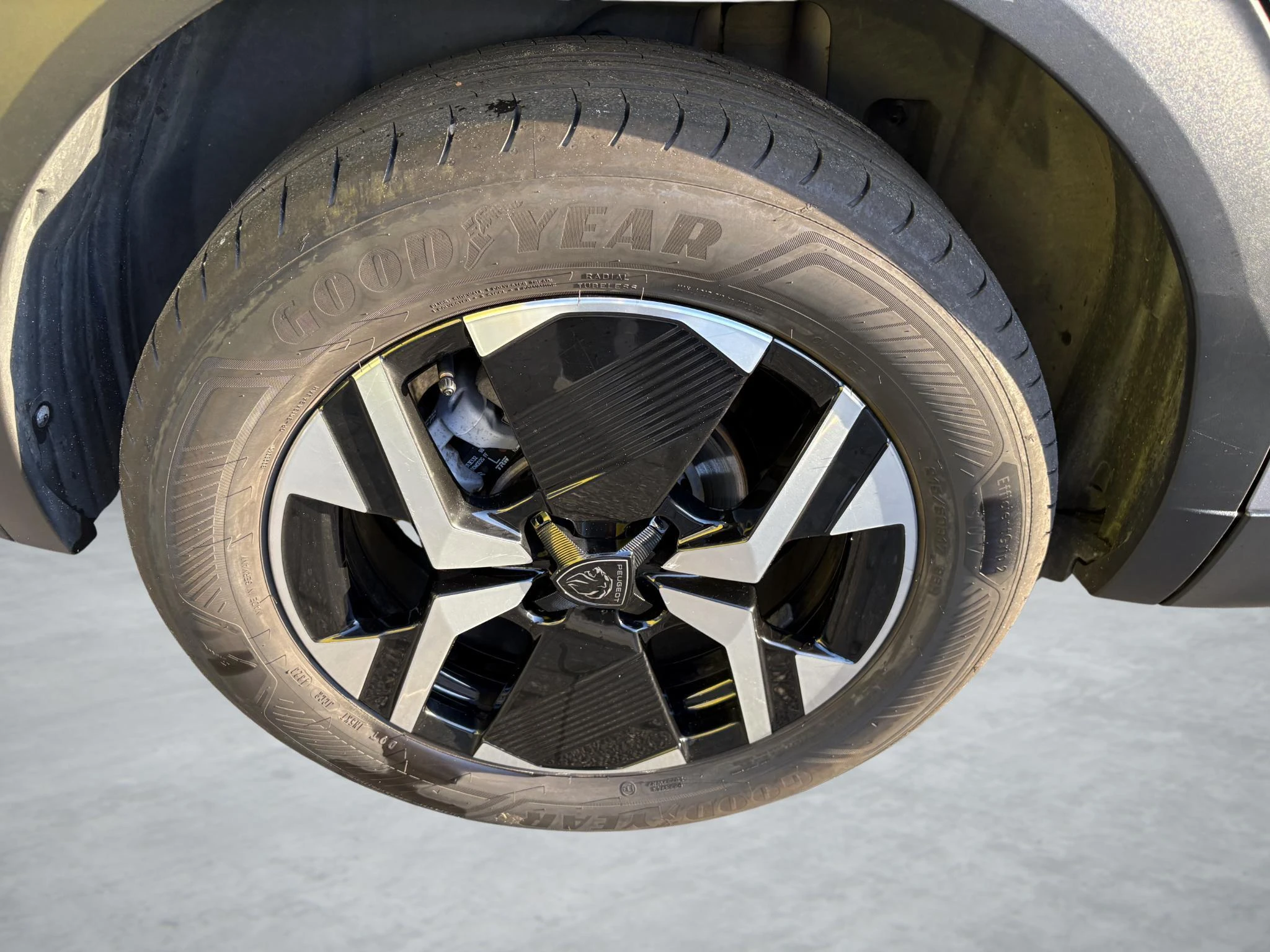 Peugeot-2008-image-10