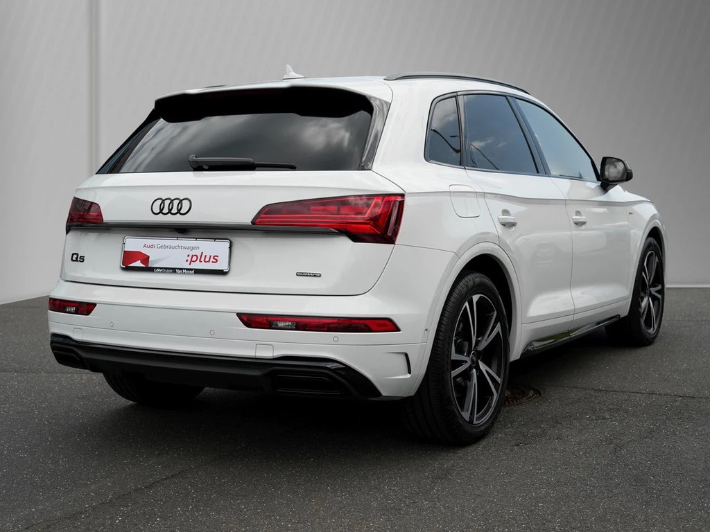 Audi Q5 50 TDI S line Matrix Panorama 360° B&O Headup