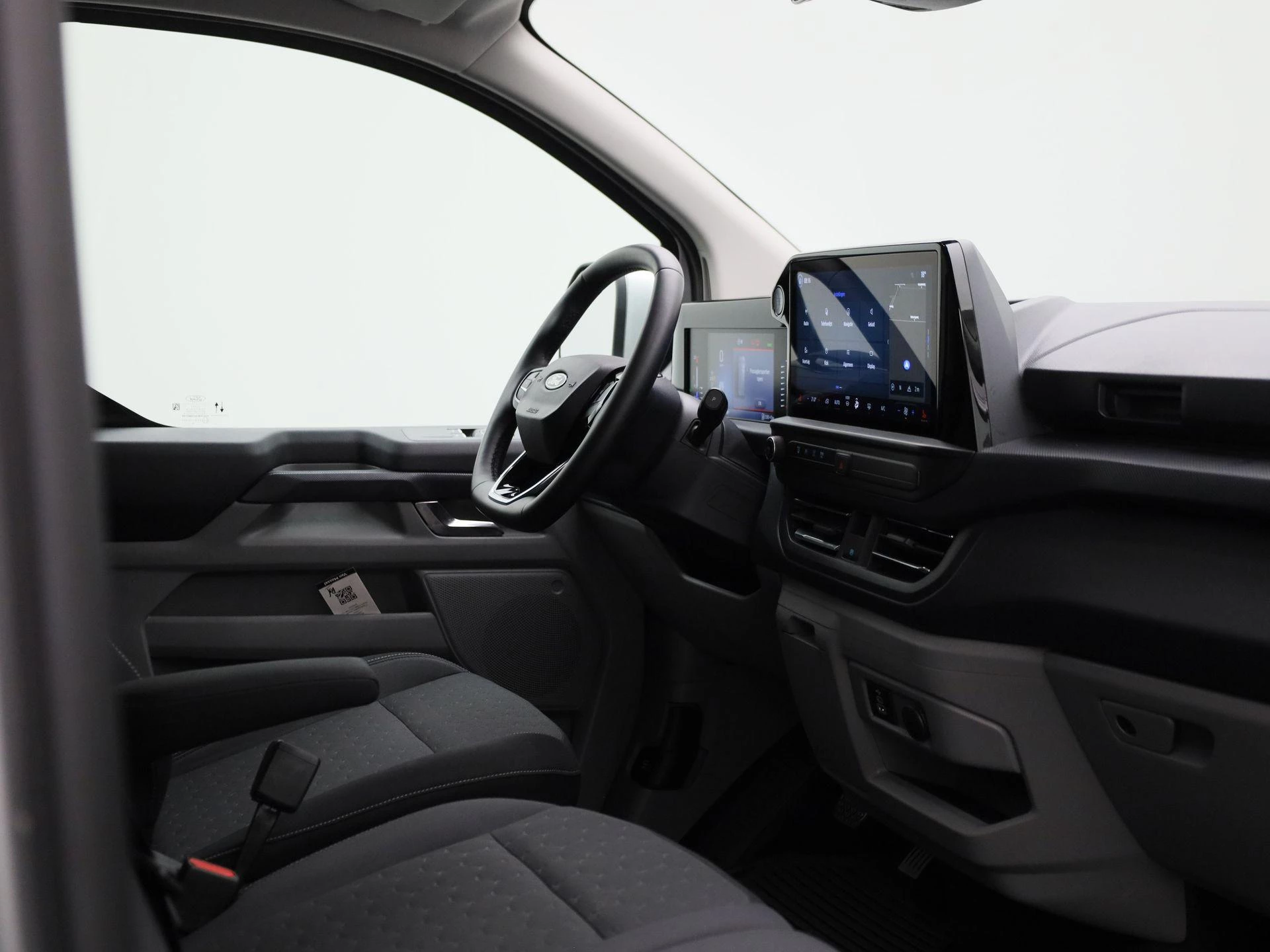 Ford-Transit Custom-image-30