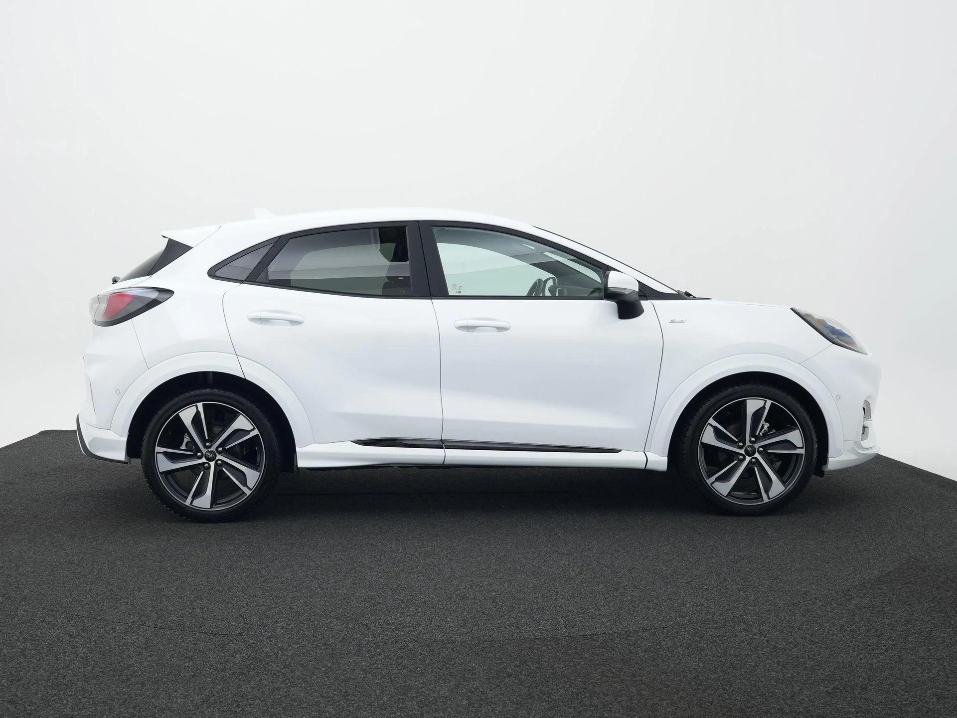 Ford Puma 1.0 EcoBoost Hybrid ST LINE