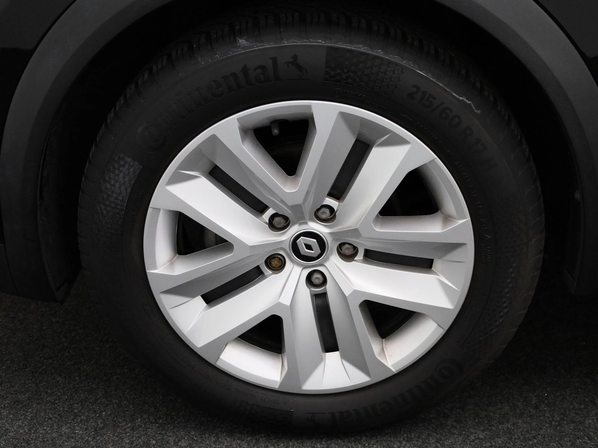 Renault-Captur-image-12
