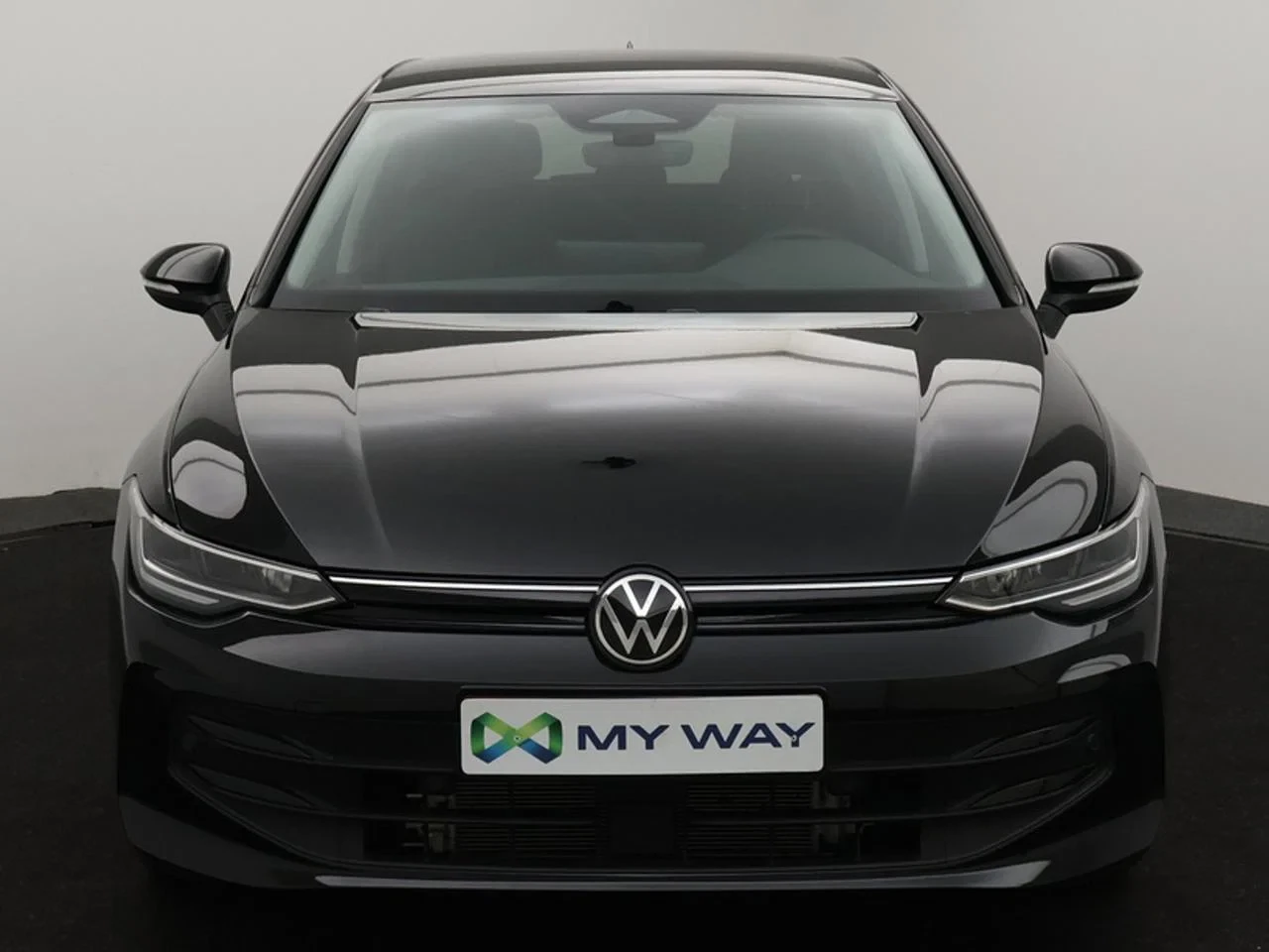Volkswagen-Golf-image-3