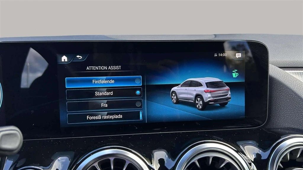 Mercedes-Benz-EQA-image-23