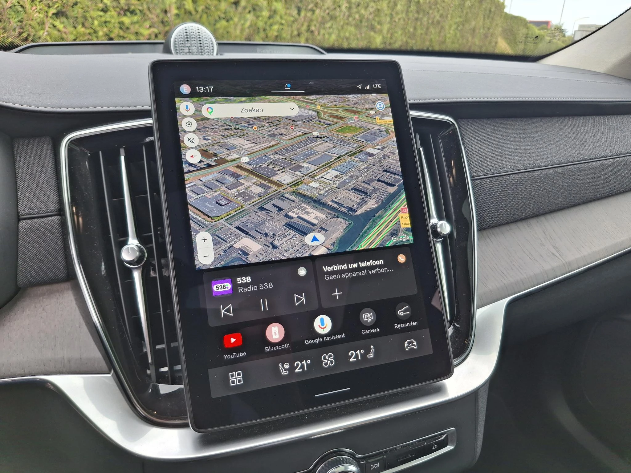 Volvo-XC90-image-25