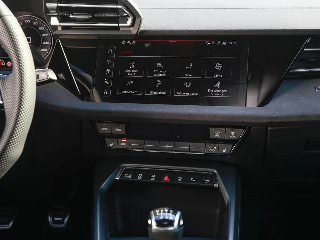 Audi A3 Limousine 30 TFSI S line Inter ACC Kamera GWP