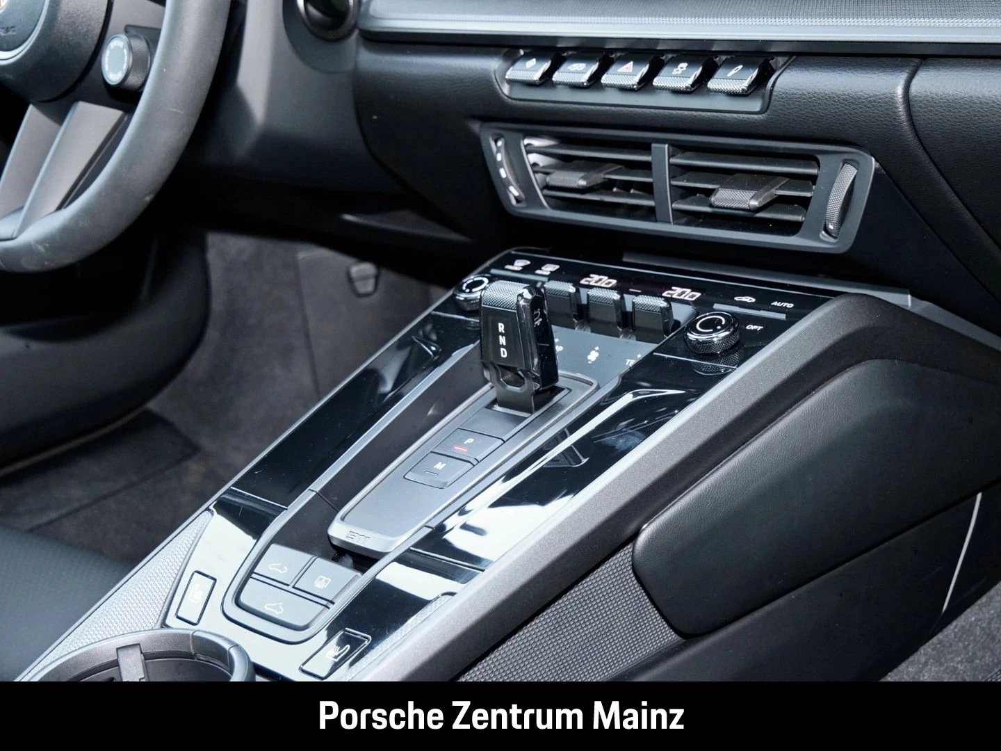 Porsche 911 992 Carrera Sportabgas Surround View BOSE carrera s