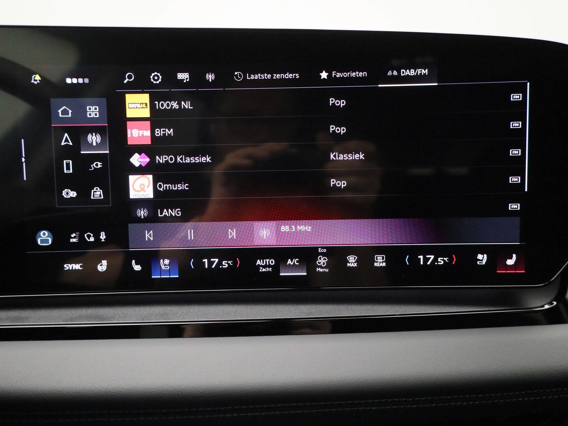 Audi-Q6 e-tron-image-22
