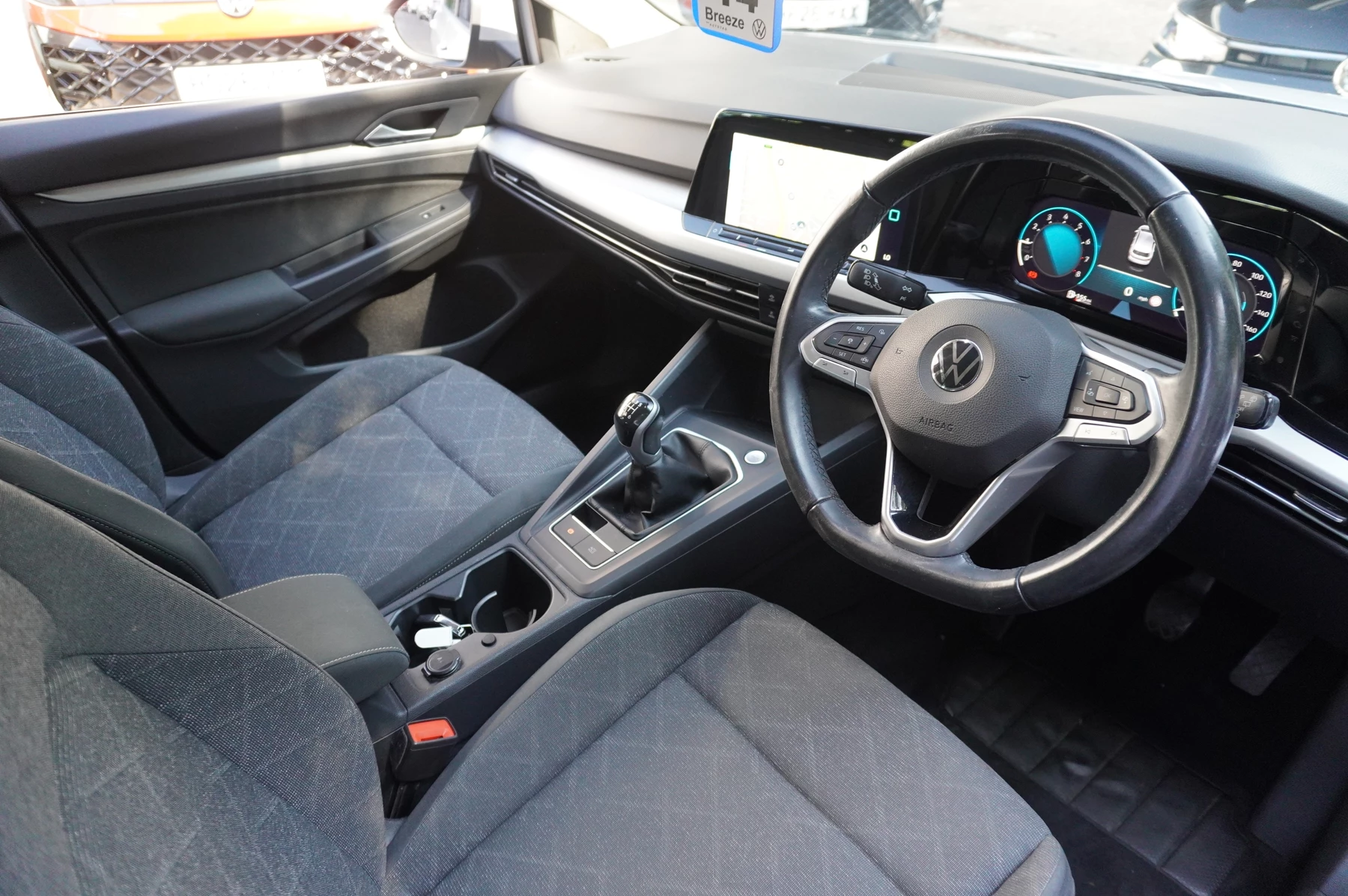 Volkswagen Golf 1.5 TSI Life 5dr