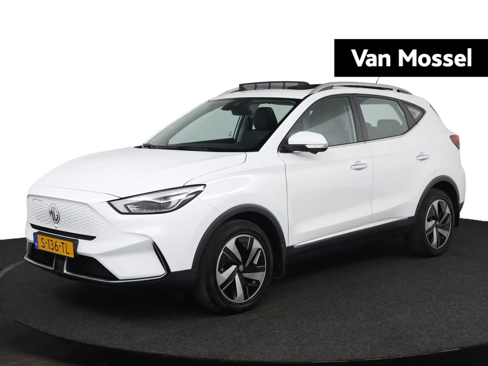MG-ZS EV-image-0