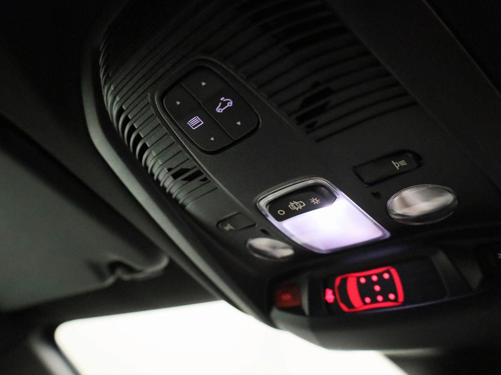 Peugeot-5008-image-43