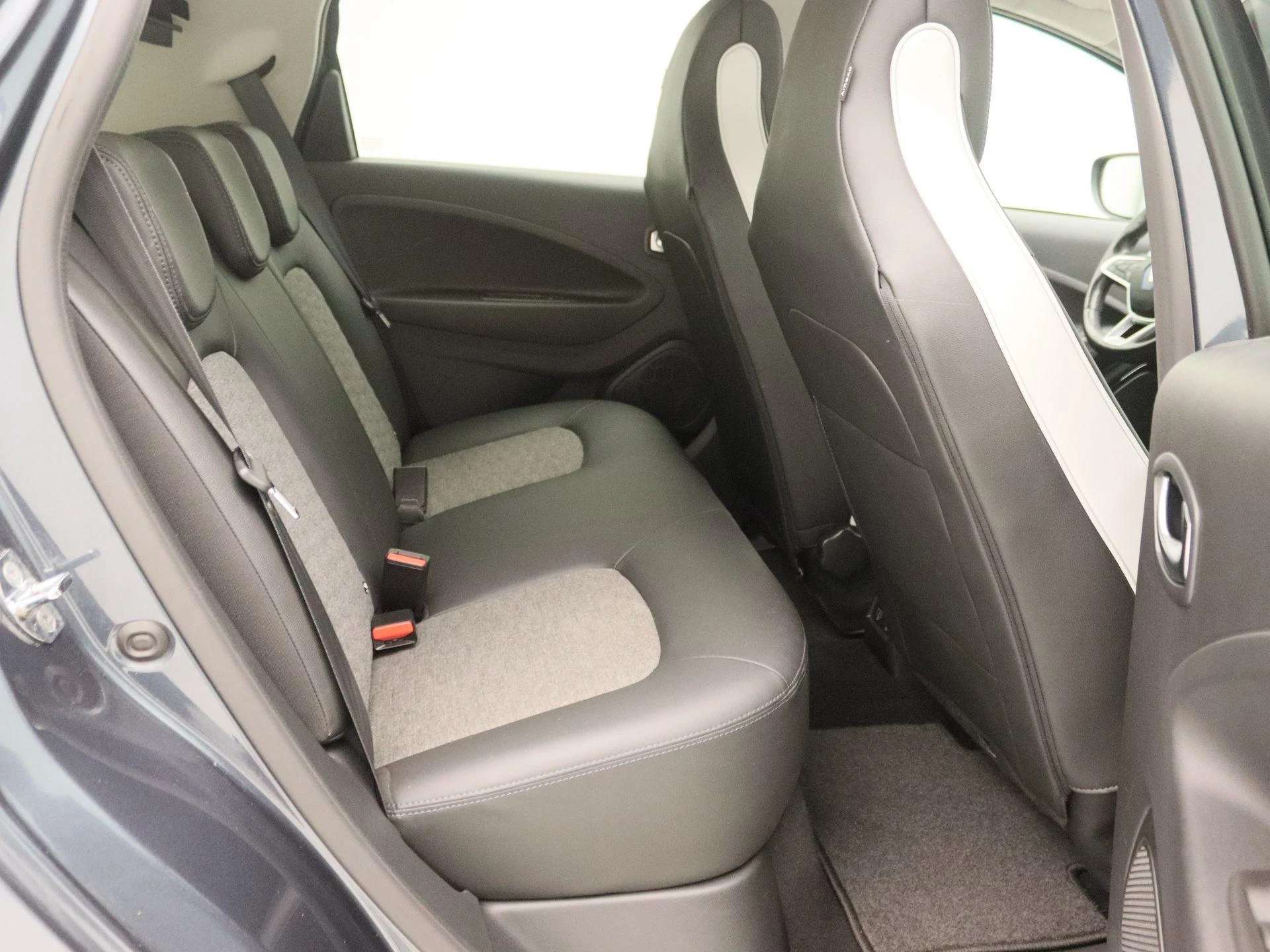 Renault-ZOE-image-24