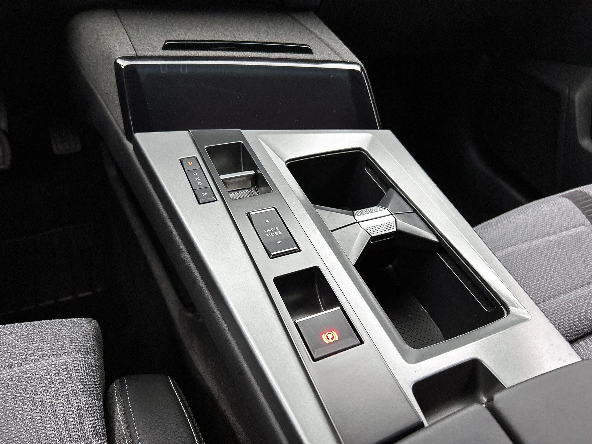 Opel-Grandland-image-25