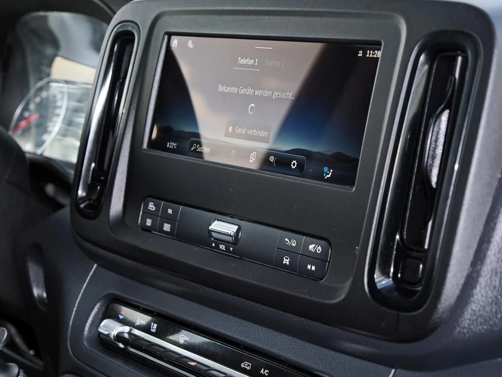 Mercedes-Benz-Vito 116-image-10