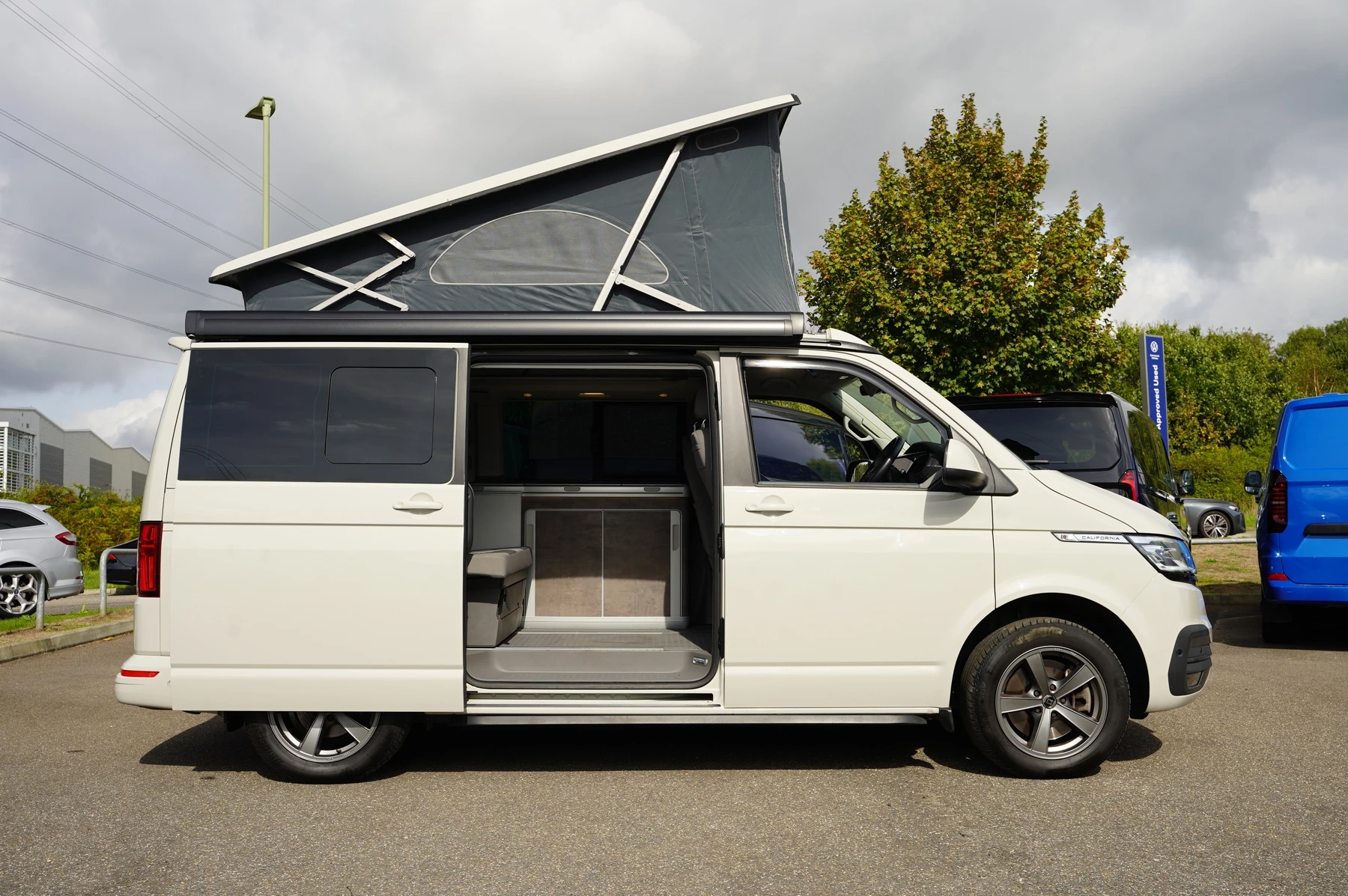 Volkswagen-California-image-35
