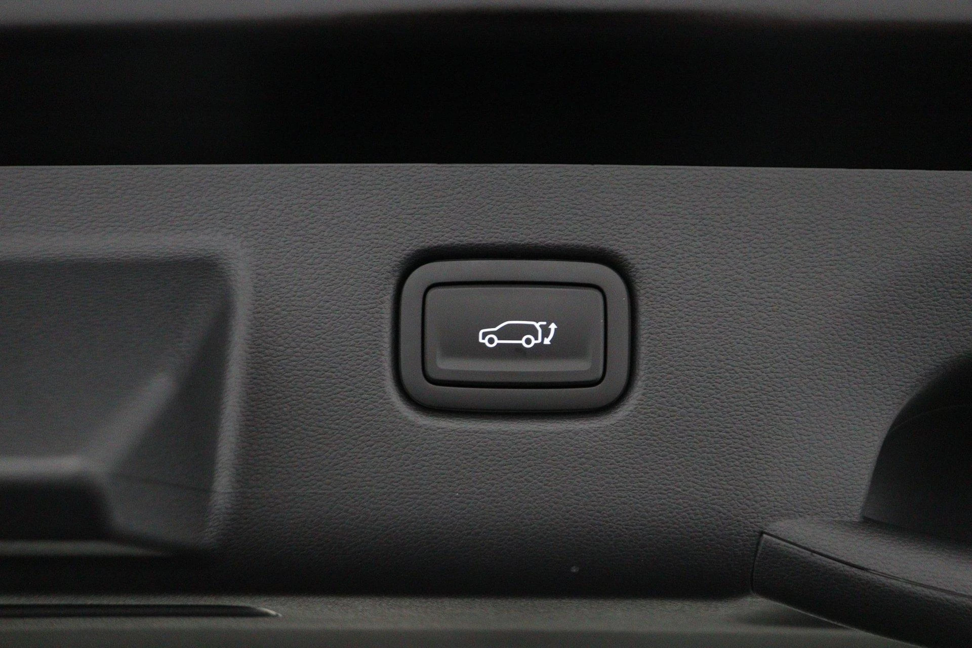 Hyundai-Kona-image-43