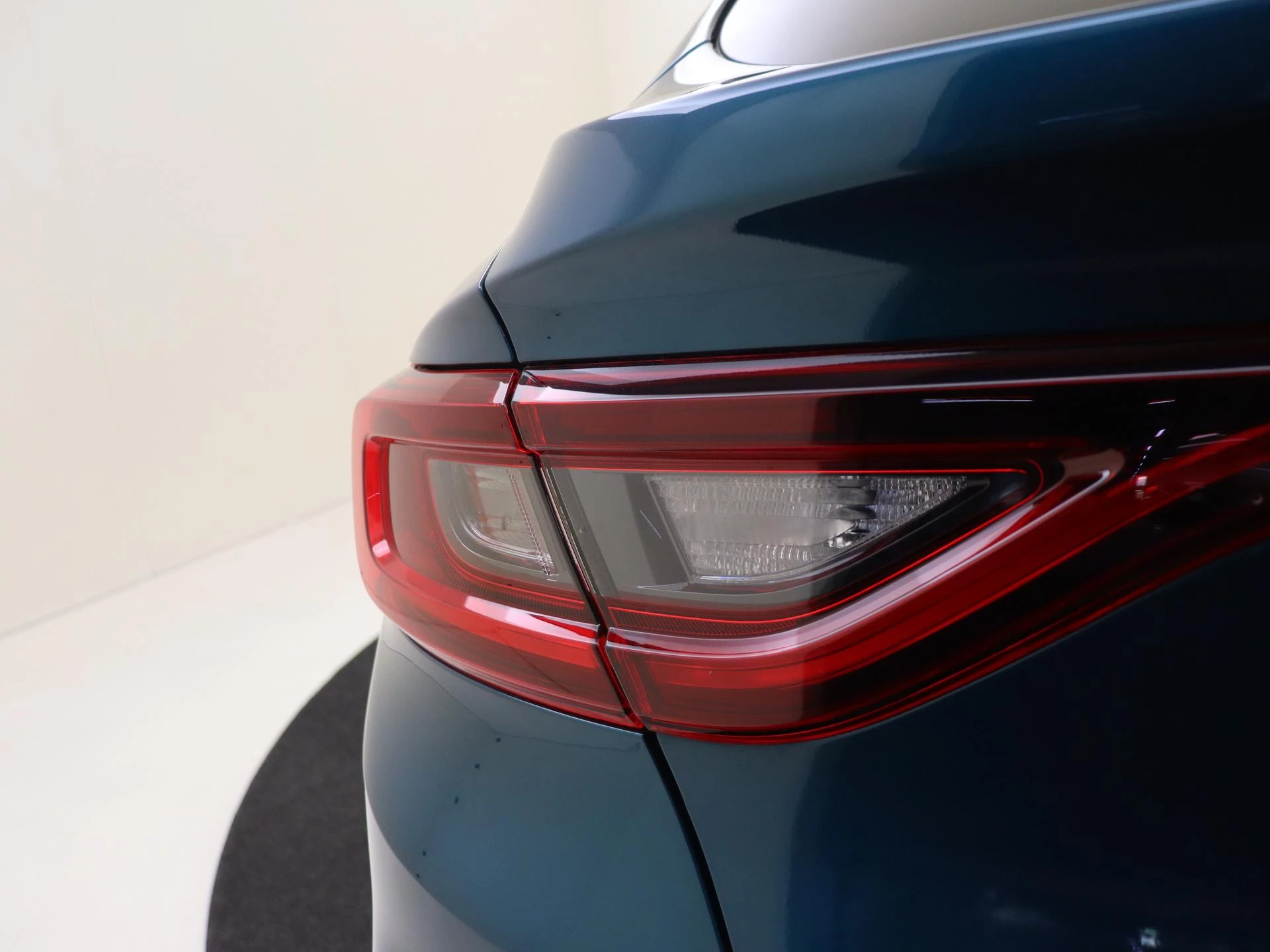 Renault-Arkana-image-32
