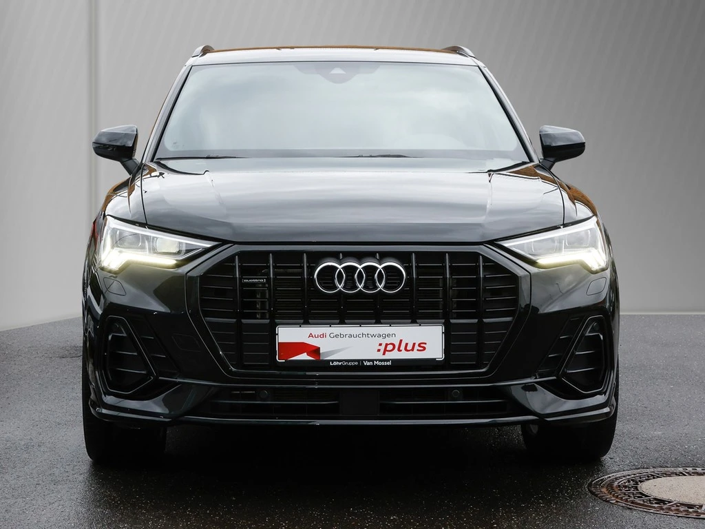 Audi-Q3-image-2