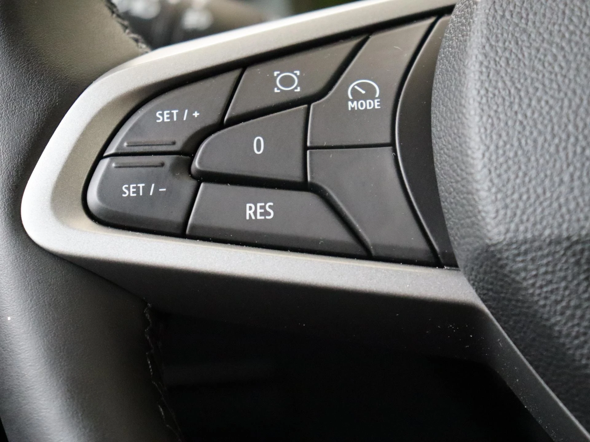 Dacia-Duster-image-11