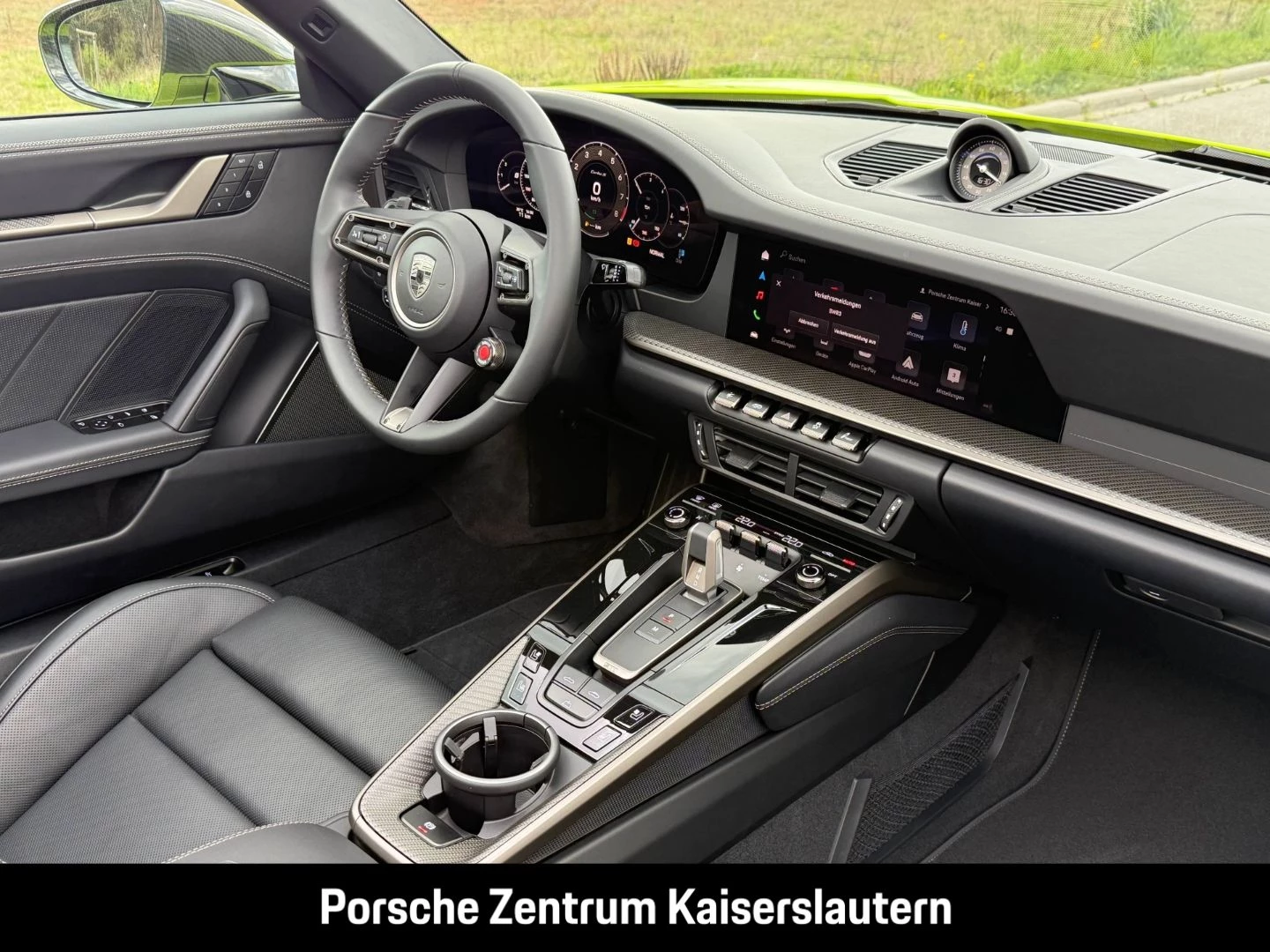 Porsche 911 992 Turbo S Cabrio Burmester Clubleder PCCB turbo s