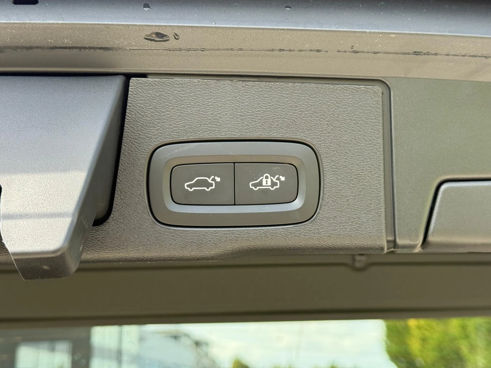 Volvo-XC60-image-12