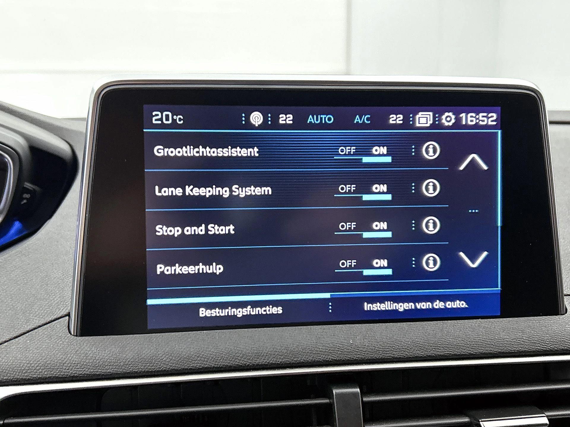 Peugeot 3008 1.2 PureTech Crossway