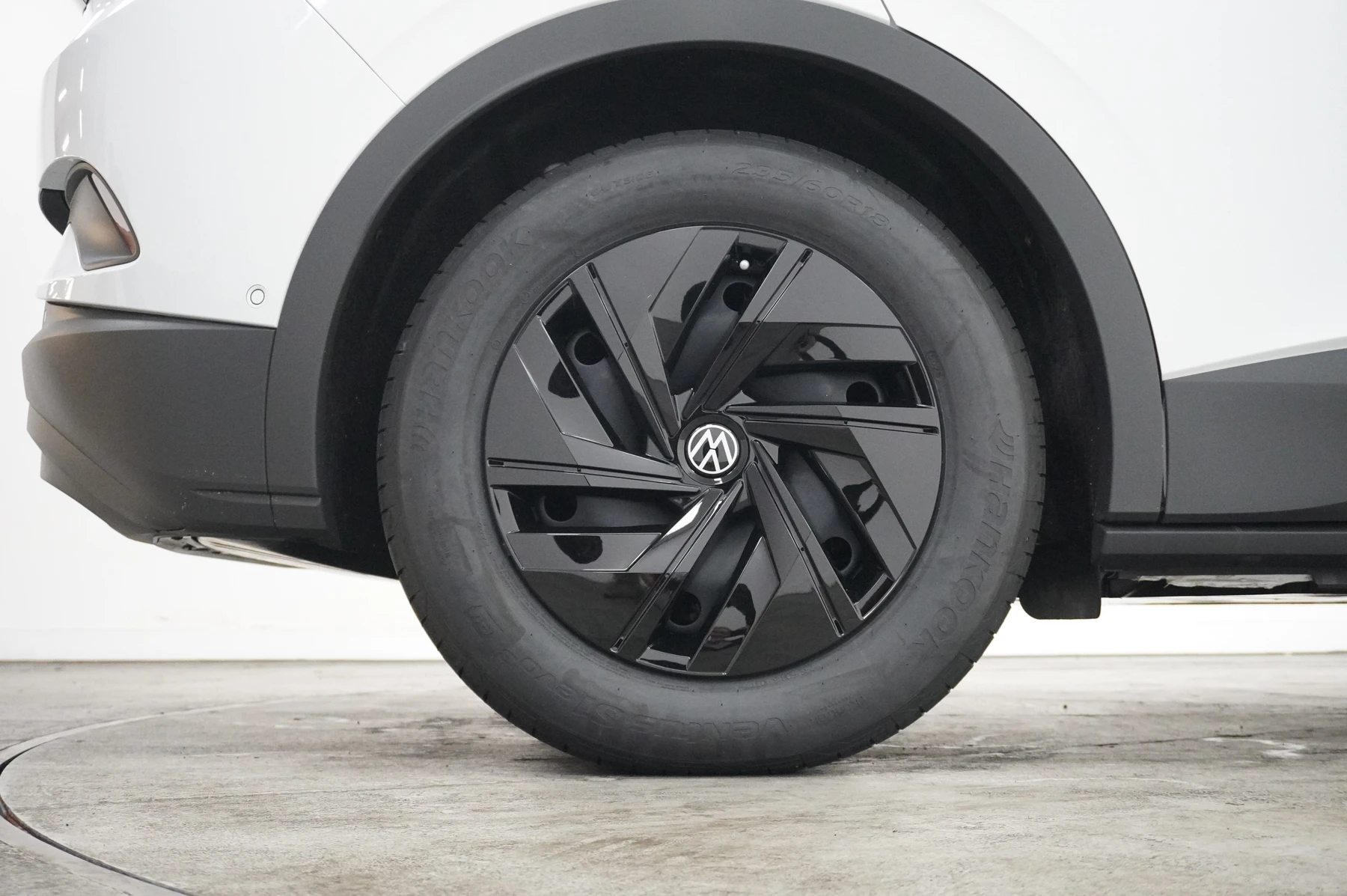 Volkswagen-ID.4-image-18
