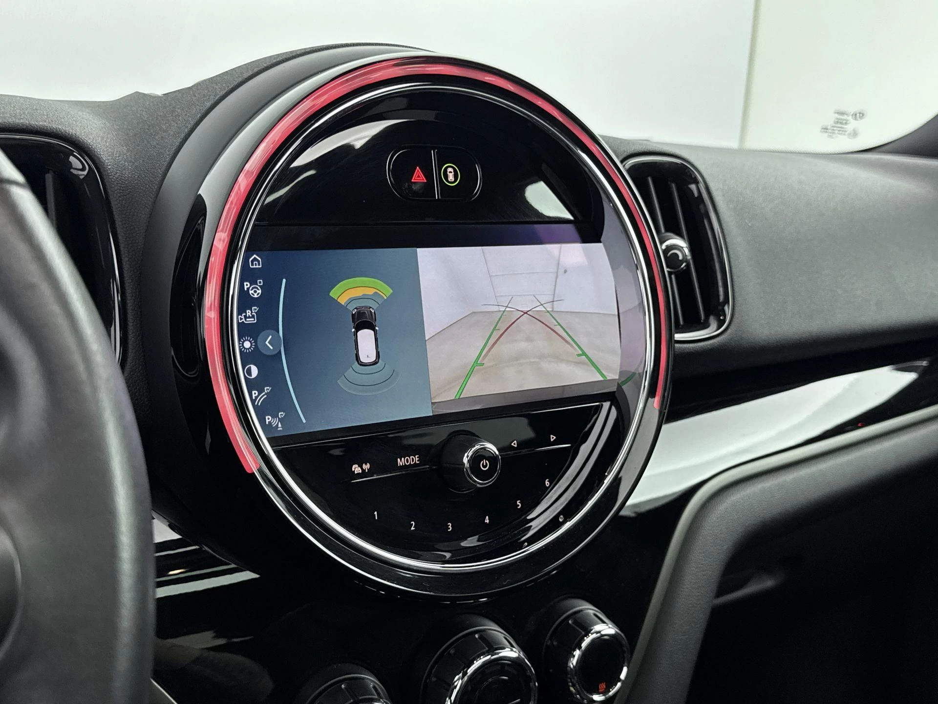 MINI-Countryman-image-11