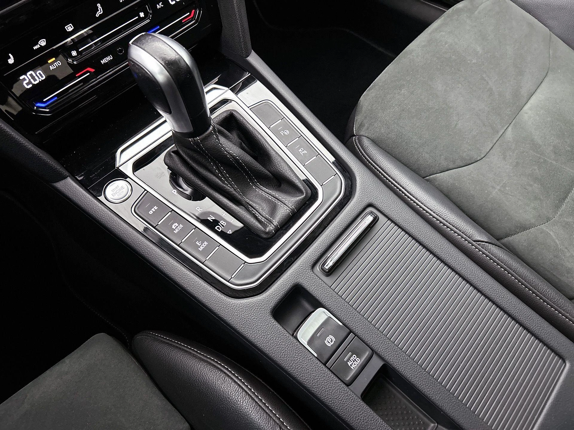 Volkswagen-Arteon-image-41