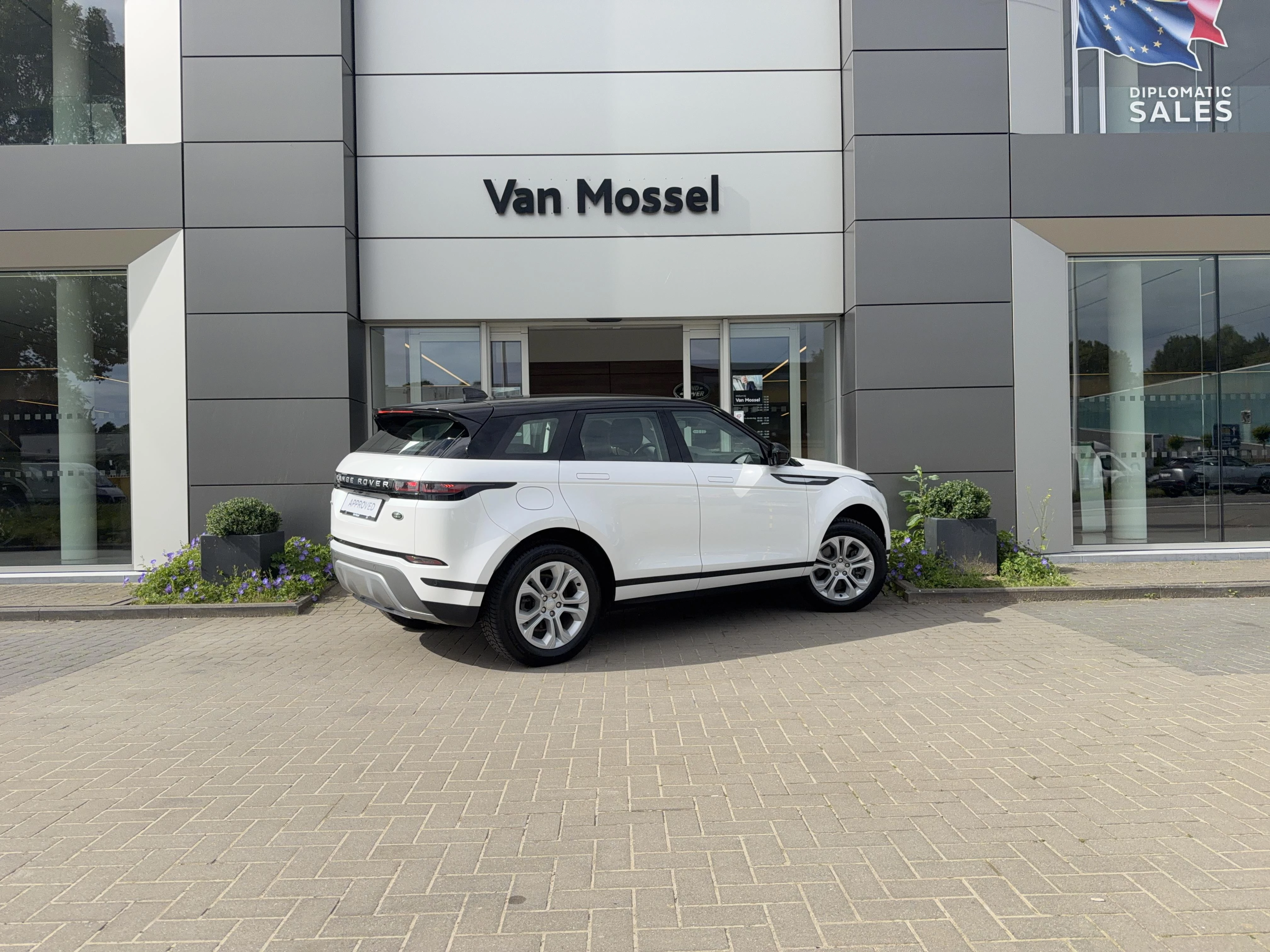 Land Rover Range Rover Evoque P160 S FWD Auto. 23MY